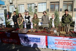 Астраханские патриоты провели мероприятие "Письма солдату" и патриотические выставки "Мы помним подвиг солдата"